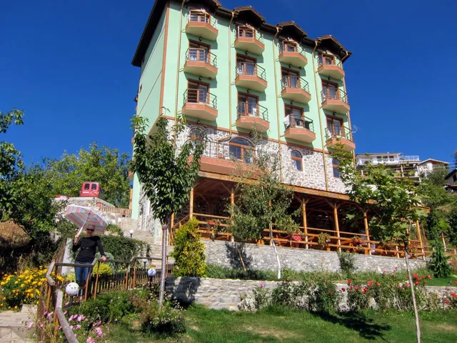 Hotel Varnentsi