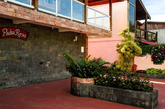 Pousada Pedra Rosa