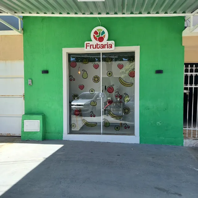 Frutaria | Sucos, Saladas e Sanduíches