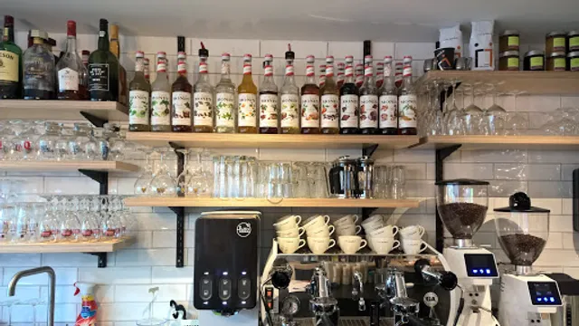 UKK's Koffie & Krant