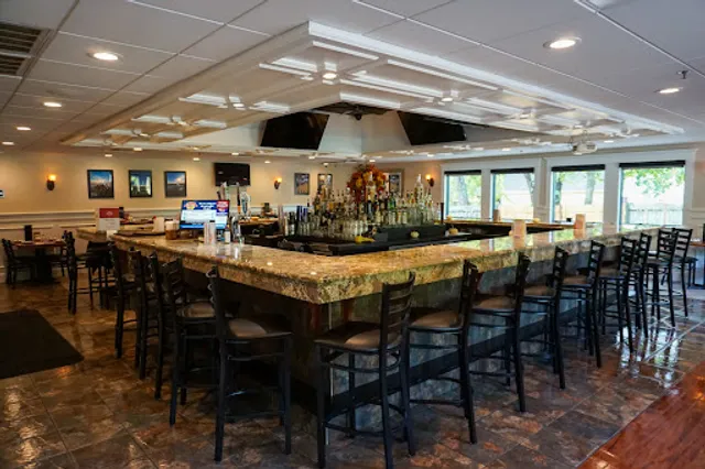 Mamma Mia's Restaurants