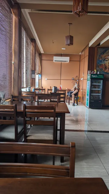 Sun Restaurant 孙二娘特色餐厅