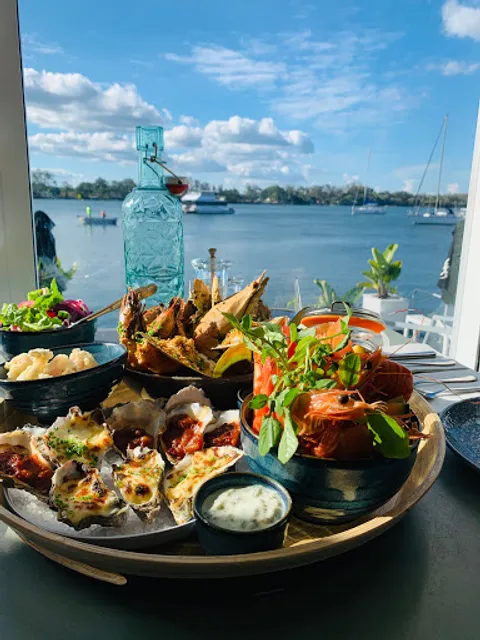 Whalebone Wharf Seafood Restaurant