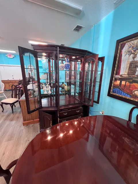 Nature Coast Furniture Boutique