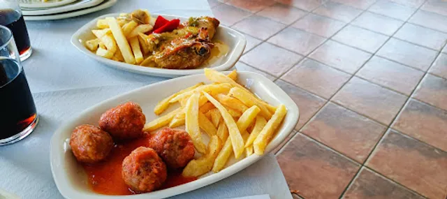 Grallal Manor Restaurant