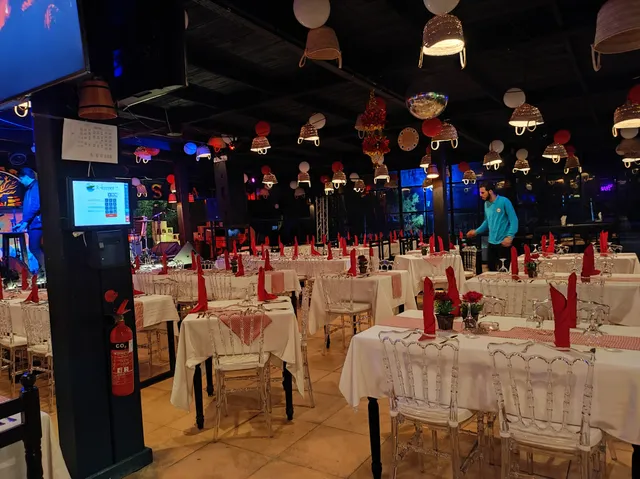 Dar Shat Restaurant & Lounge