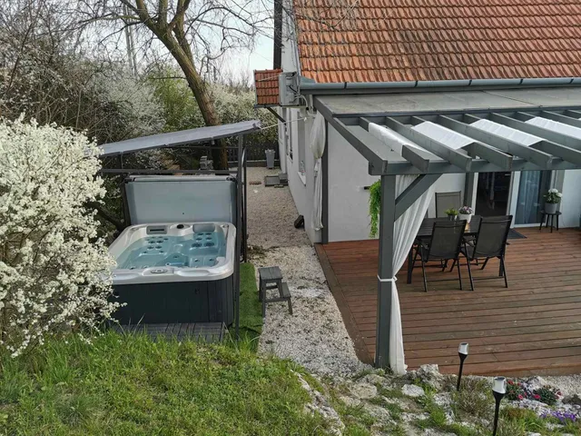 Messzikék Vendégház