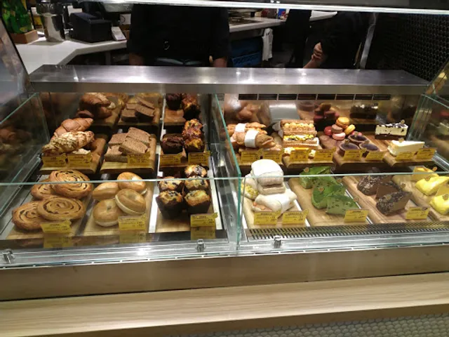 McDonald's (Sceneway Plaza)