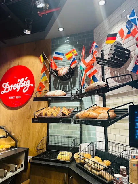 Bäckerei-Café Dreißig Flughafen Berlin Brandenburg