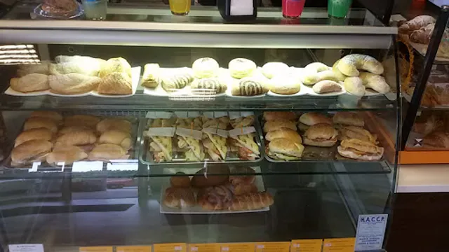 Bar Pandora Di Cottone Daniele