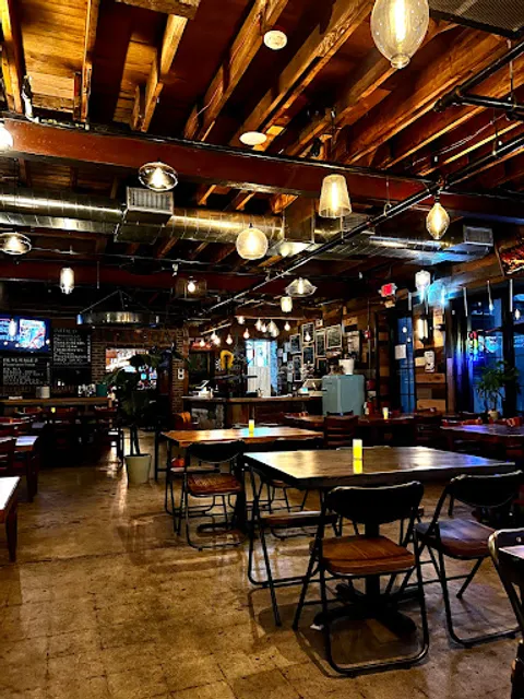 OISO BBQ PIT (Texas Barbecue & Seafood Boil)