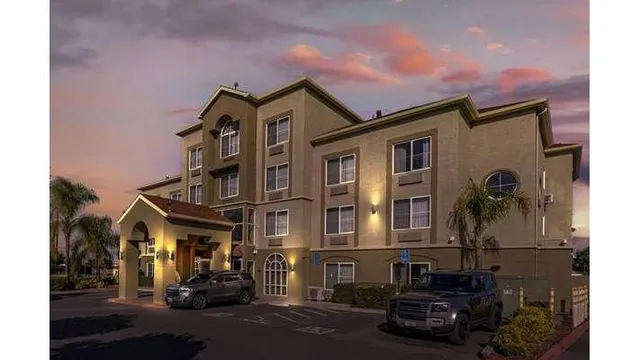 Comfort Inn Lathrop Stockton Airport