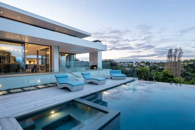 Elements of Castor Bay