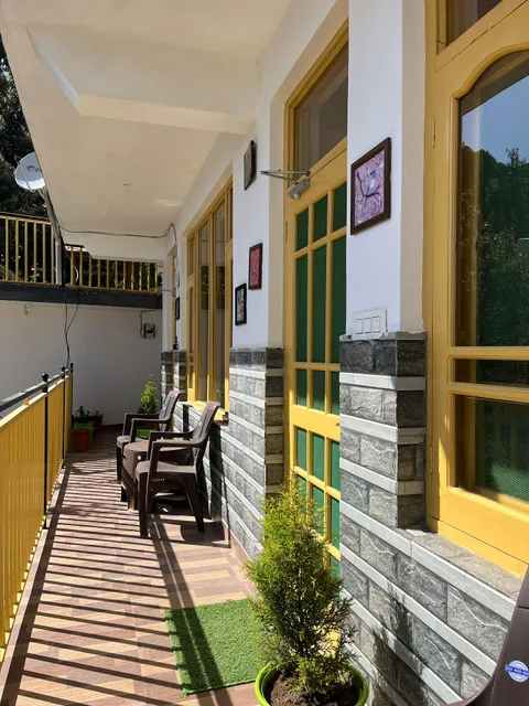 Little Bird Homes, Dharamkot by The Birdhouse