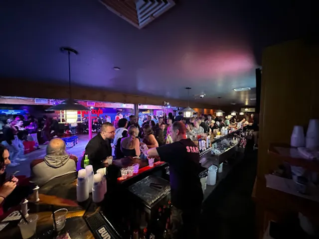 Shorty's Bar