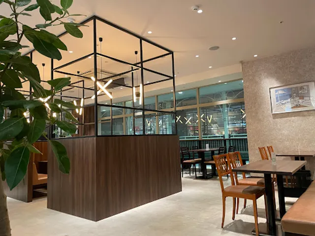 Cafe Morozoff Akashi Vivre Store