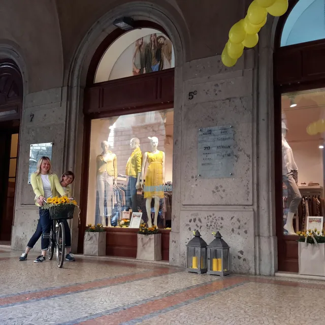 Laura Natali Abbigliamento Donna , Boutique, Bergamo