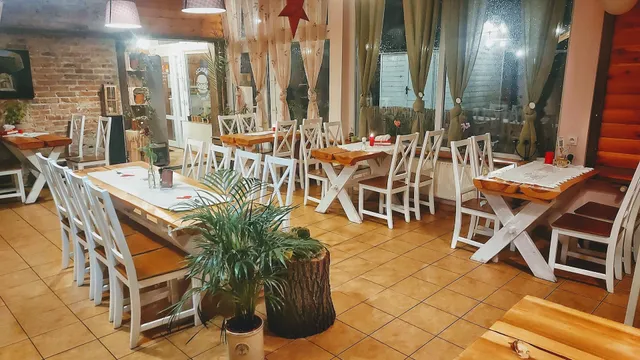 Restauracja & Burgerownia "Ranczo"