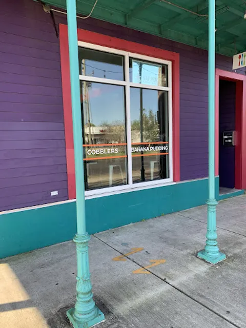 The Peach Cobbler Factory