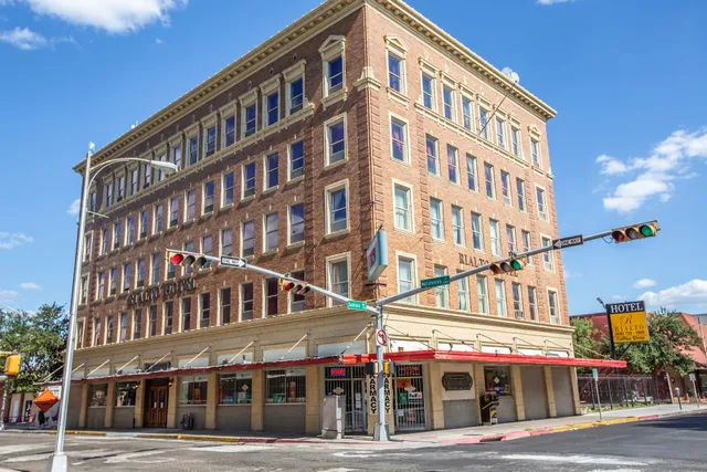 The Rialto Hotel-Laredo