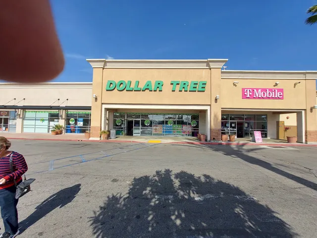 Rosemead Plaza