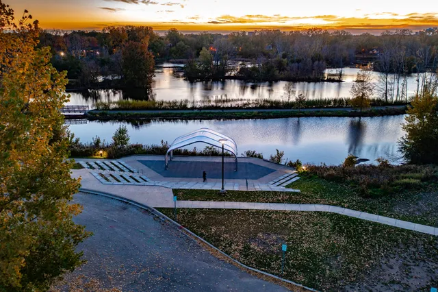 Amphitheater at Lyndale Gardens