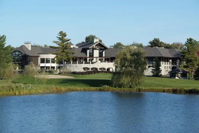 Imperia Hotel & Suites Terrebonne