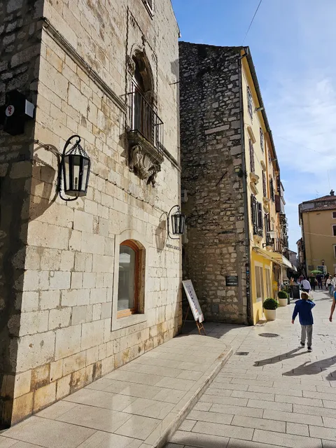 Central Square Guest House, Zadar