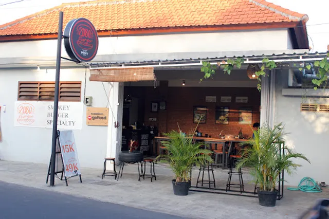 2080 Burger Pererenan