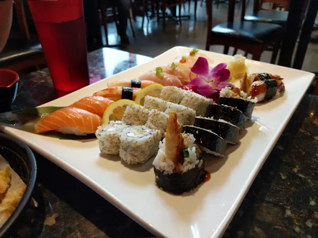 Hana Japanese Bistro