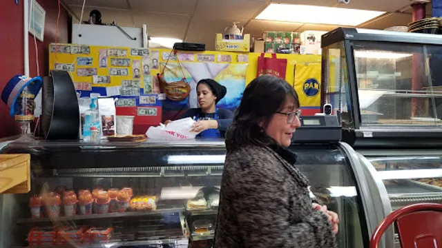 La Frontera Caribeña Restaurant