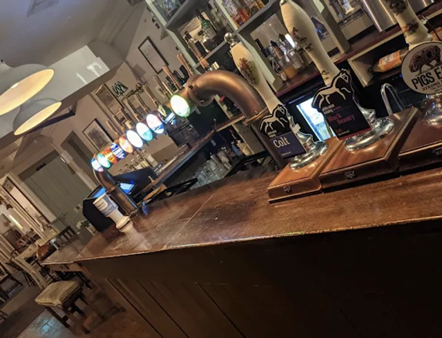 The White House, Bladon