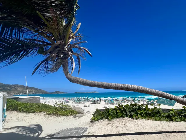 La Playa Beach Bar & Restaurant