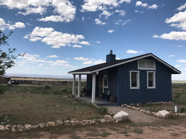 Grand Canyon Ranch And Outfitters