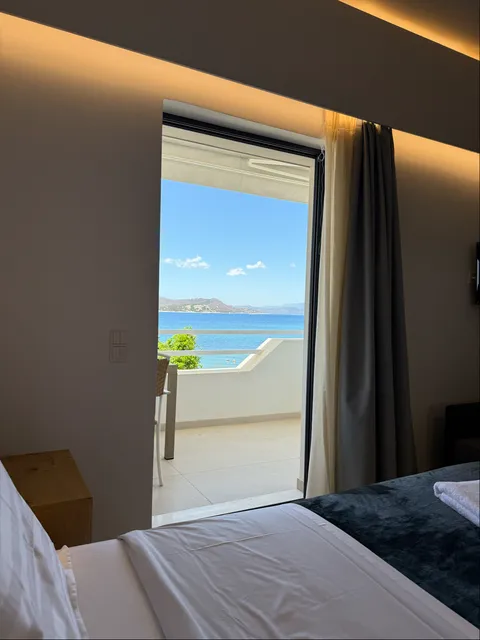 Thalassa luxury apartments N.Styra