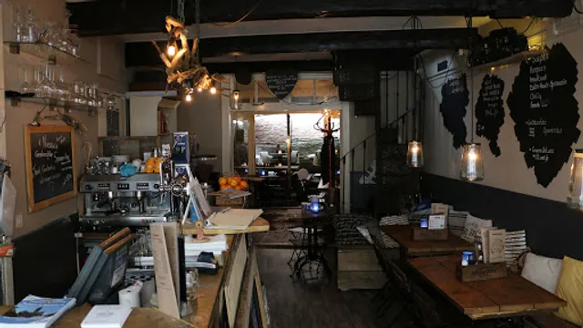 Frietboetiek BT'je Anders