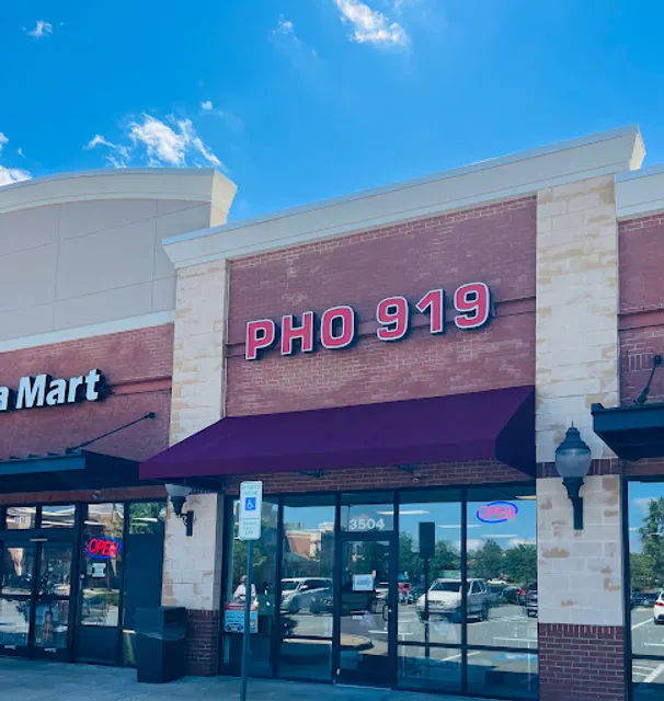 Pho 919 Viet-Thai & Tea