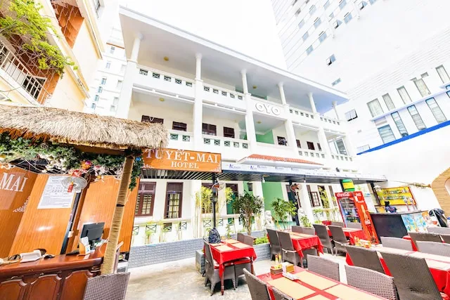 OYO 381 Tuyet Mai Hotel