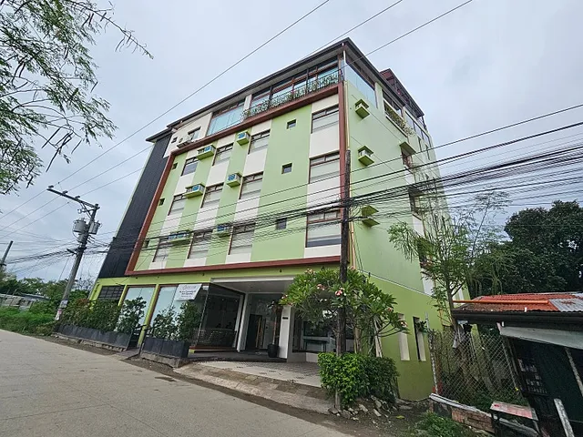 Summer by Verovino Suites