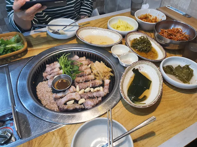 맛찬들 왕소금구이 세종점