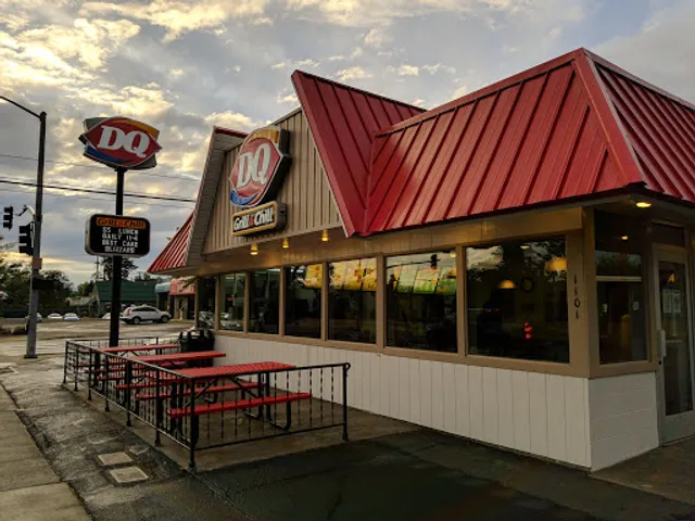 Dairy Queen Grill & Chill