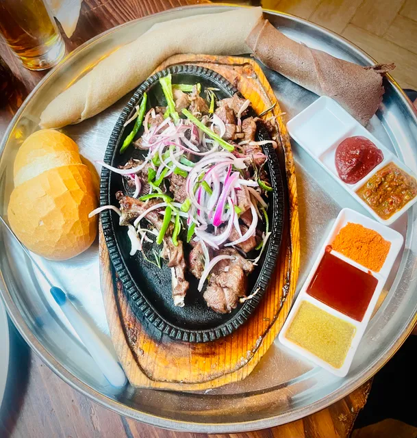 Beemnet Restaurant No. 4 | በእምነት ሬስቶራንት ቍ. 4