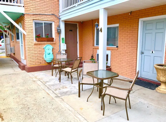 Atlantis Inn Tybee Island, Georgia