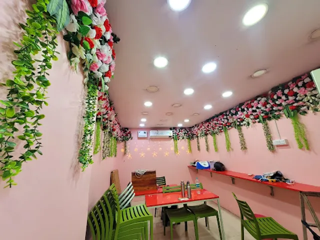 Aadyafee BURGER HOUSE