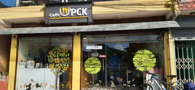 Cafe PCK & Mom's Dosirak