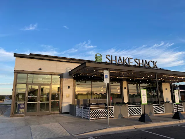 Shake Shack San Marcos