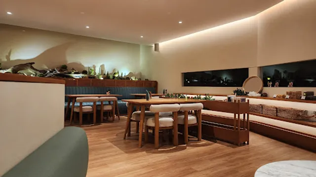 Chéri Patisserie & Brasserie