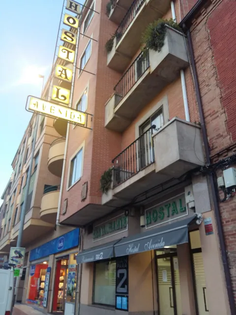 HOSTAL AVENIDA S.L.