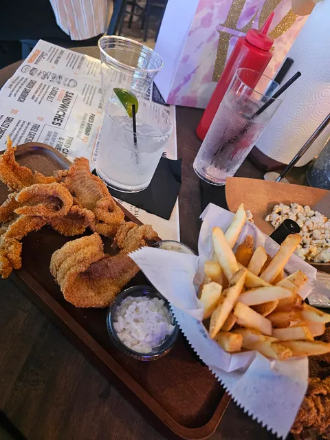 BrownStone Social Lounge