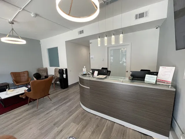 Dr. Syra Aesthetics & Longevity Institute